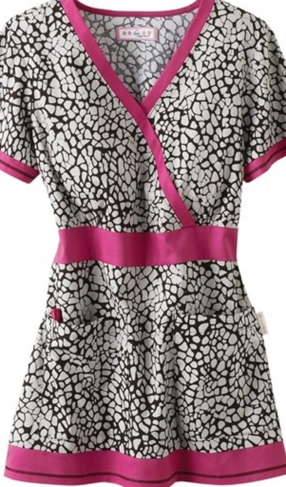 NWT Koi scrub top Rylee